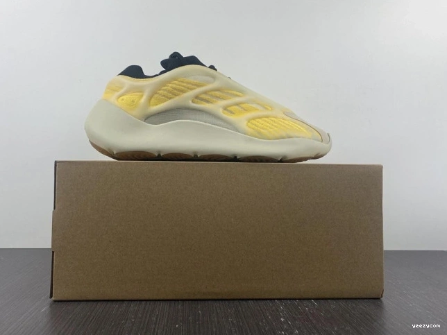 Mono HP5425 V3 700 Safflower Adidas Yeezy 1203